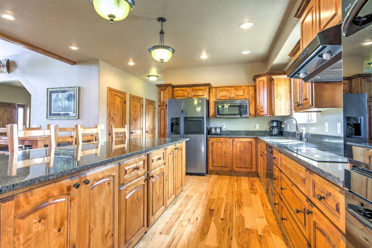 Rustic Bryce Canyon Home With Deck On Sevier River! Hatch Exterior photo